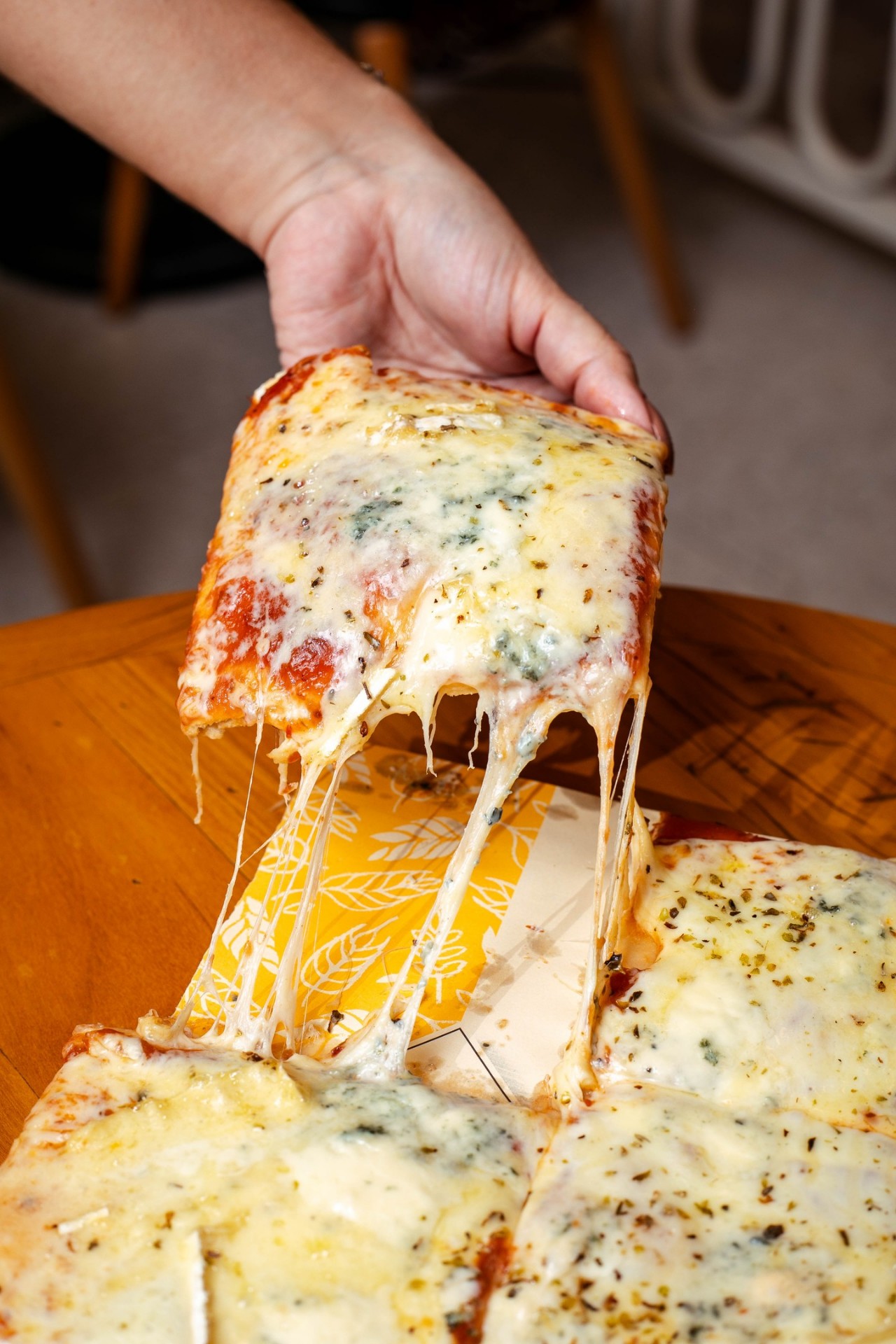Pizza recém saída do forno
